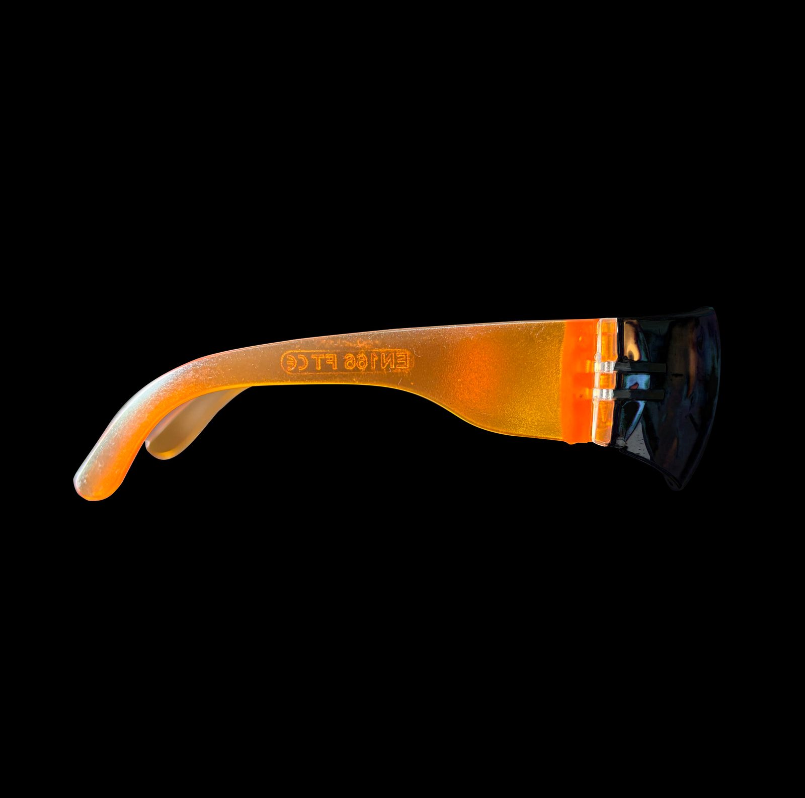Supra Welding Goggle — Hero